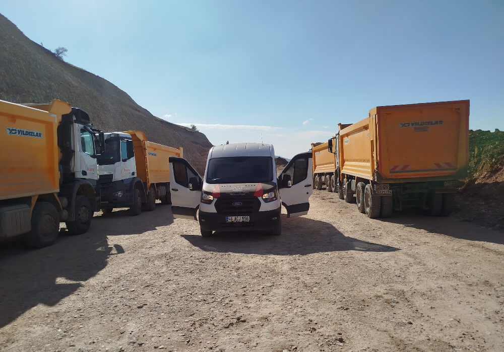 Kamyon Lastik Yol Yardım